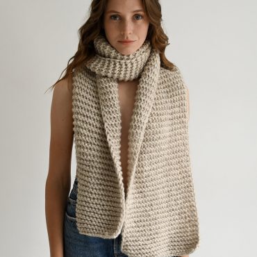 Handwoven Merino Alpaca Blend Scarf: Chunky Knit Beige Shawl